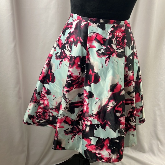 Blondie nites by Stacy Sklar floral print skirt size 1 (xtra small) - Picture 7 of 15